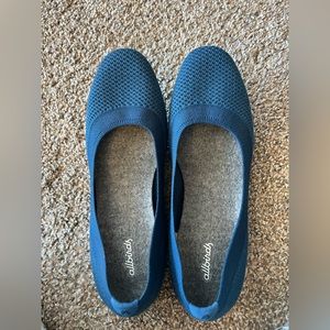 Womens Allbird Tree Breezers flats size 9.5